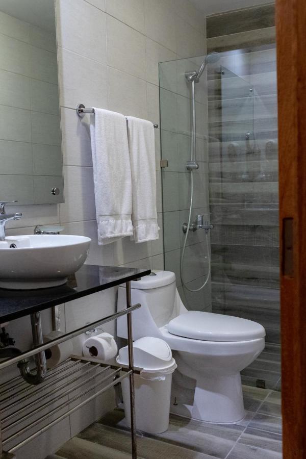 Hotel Aladino Санто Доминго Екстериор снимка