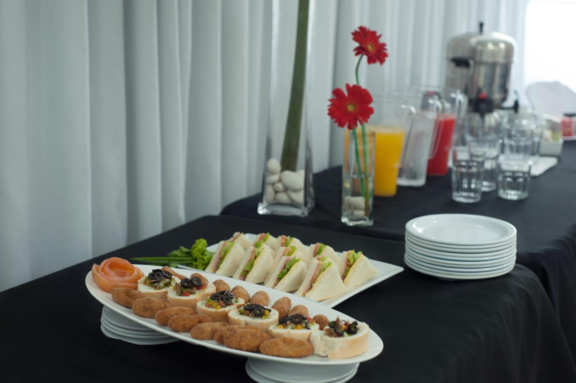 Hotel Aladino Санто Доминго Екстериор снимка